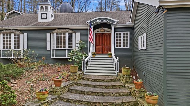 2977 Glover Drive, Cumming, GA 30040