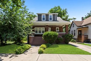 317 E 136th Place, Chicago, IL 60827