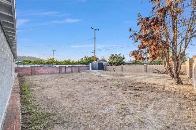 4409 Oakfield, Santa Ana, CA 92703
