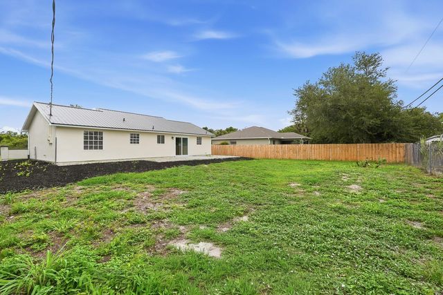 18083 REGAN AVENUE, Port Charlotte, FL 33948