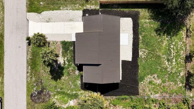 18083 REGAN AVENUE, Port Charlotte, FL 33948