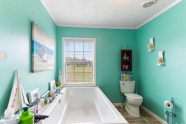 33 Chadburn Road, Lumberton, NC 28360