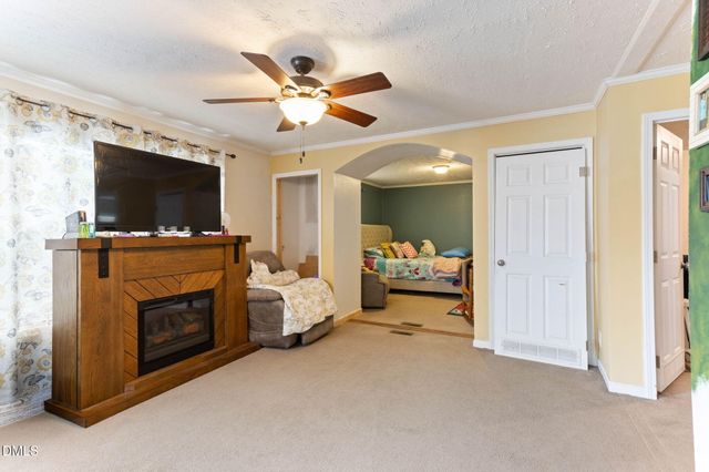 33 Chadburn Road, Lumberton, NC 28360