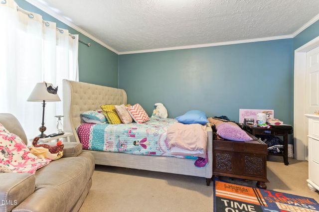 33 Chadburn Road, Lumberton, NC 28360