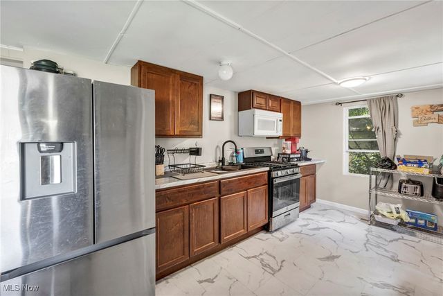 124 Kenilworth Avenue, Painesville, OH 44077