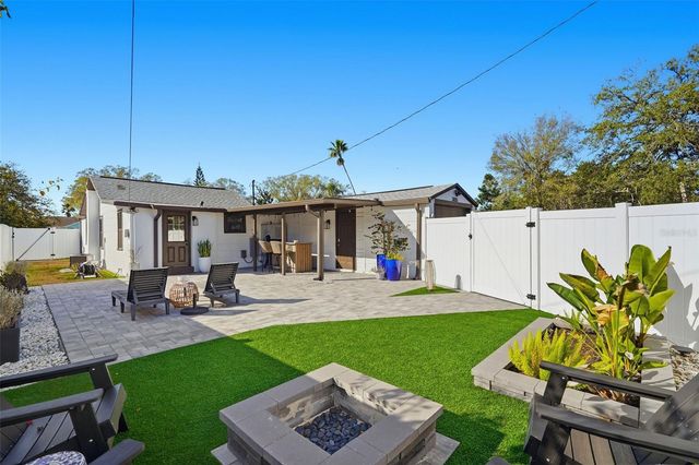 3835 4TH AVENUE N, St Petersburg, FL 33713