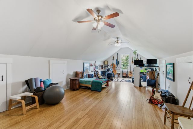 1315 Greenwood Ave, Nashville, TN 37206
