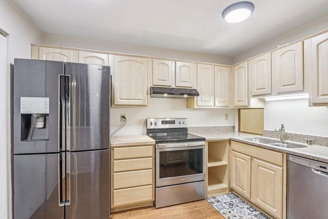 4215 N 100th STREET #162, Milwaukee, WI 53222