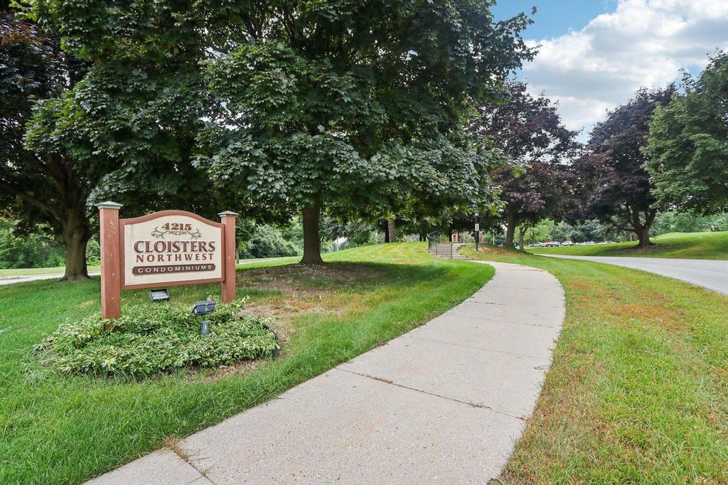 4215 N 100th STREET #162, Milwaukee, WI 53222