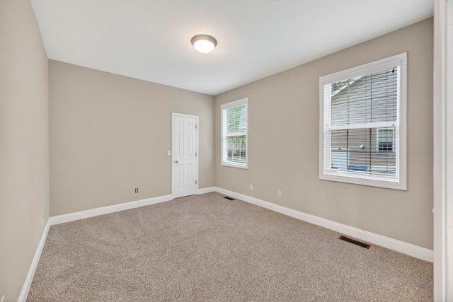 8320 Tyrian Path, North Charleston, SC 29418