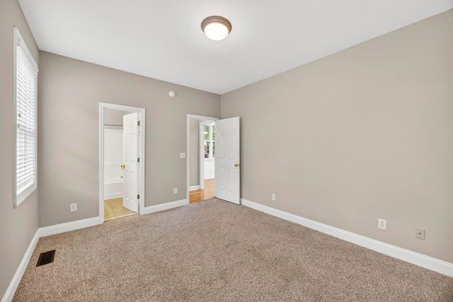 8320 Tyrian Path, North Charleston, SC 29418