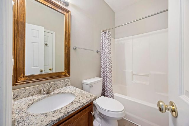 8320 Tyrian Path, North Charleston, SC 29418