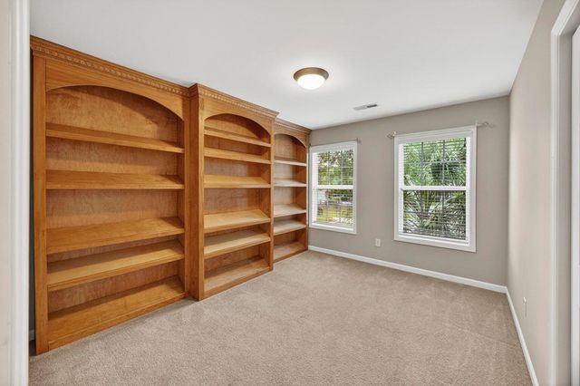 8320 Tyrian Path, North Charleston, SC 29418
