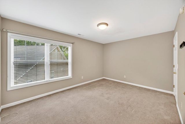 8320 Tyrian Path, North Charleston, SC 29418