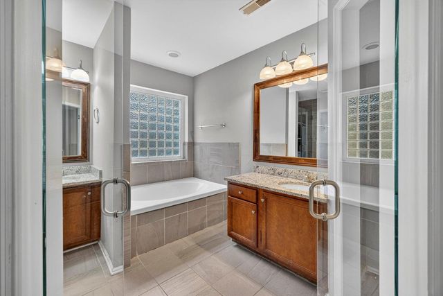 8320 Tyrian Path, North Charleston, SC 29418