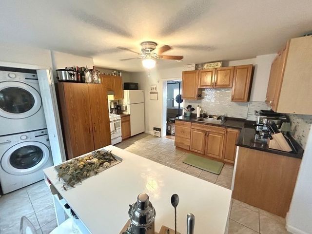 25 Adrian St. 1, Somerville, MA 02143