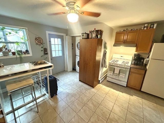 25 Adrian St. 1, Somerville, MA 02143