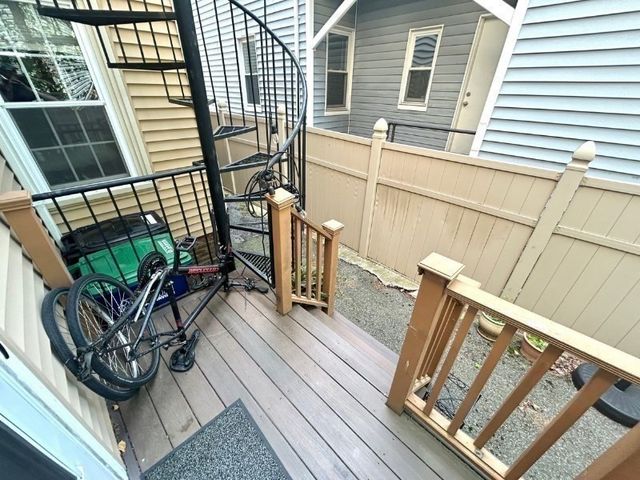25 Adrian St. 1, Somerville, MA 02143
