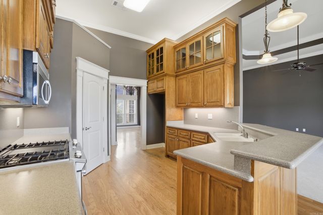 2281 Lookout Mountain Road, Benton, AR 72019