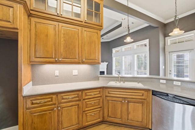 2281 Lookout Mountain Road, Benton, AR 72019