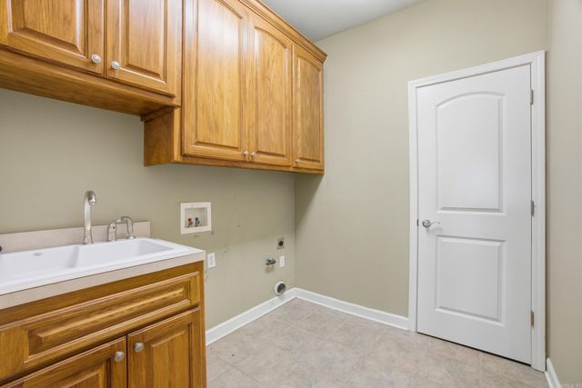 2281 Lookout Mountain Road, Benton, AR 72019