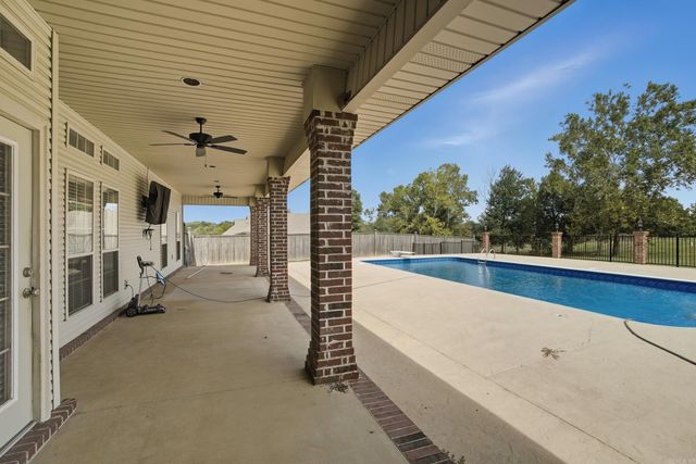2281 Lookout Mountain Road, Benton, AR 72019