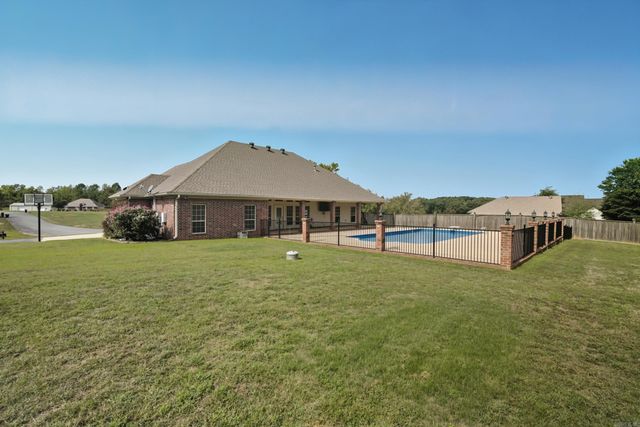 2281 Lookout Mountain Road, Benton, AR 72019