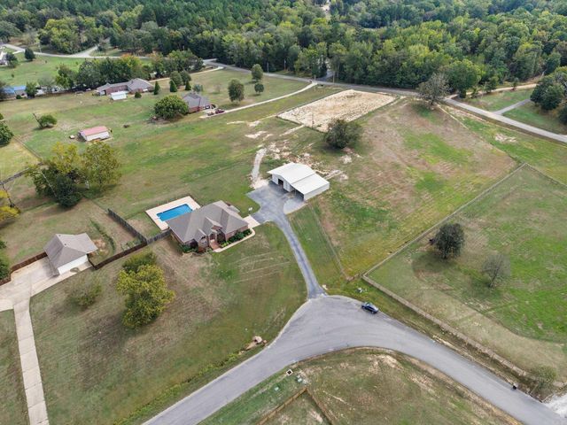 2281 Lookout Mountain Road, Benton, AR 72019