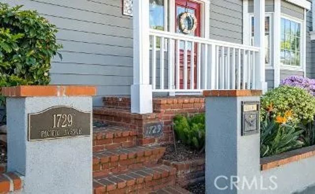 1729 Pacific Avenue, Manhattan Beach, CA 90266