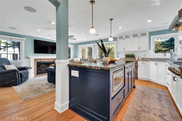 1729 Pacific Avenue, Manhattan Beach, CA 90266