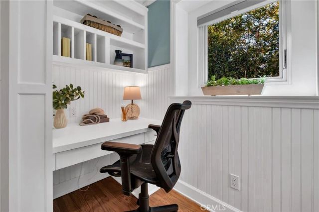 1729 Pacific Avenue, Manhattan Beach, CA 90266