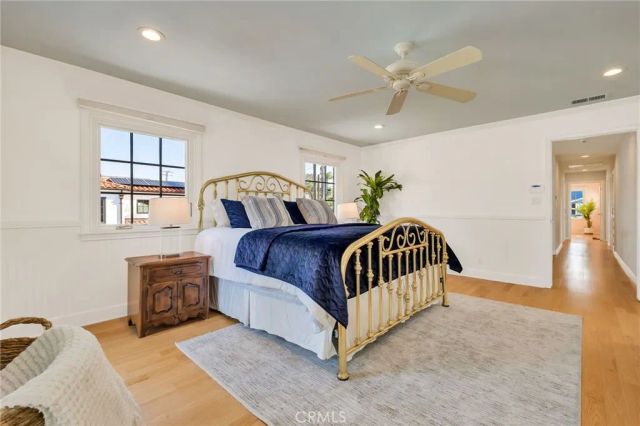 1729 Pacific Avenue, Manhattan Beach, CA 90266