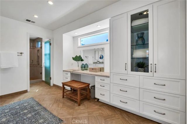 1729 Pacific Avenue, Manhattan Beach, CA 90266