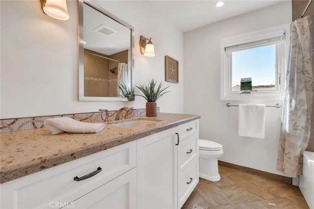 1729 Pacific Avenue, Manhattan Beach, CA 90266