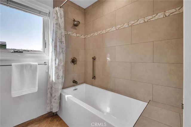 1729 Pacific Avenue, Manhattan Beach, CA 90266