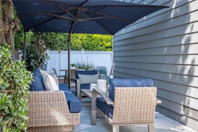 1729 Pacific Avenue, Manhattan Beach, CA 90266