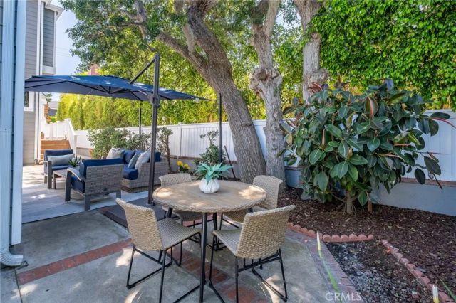 1729 Pacific Avenue, Manhattan Beach, CA 90266