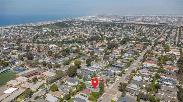 1729 Pacific Avenue, Manhattan Beach, CA 90266