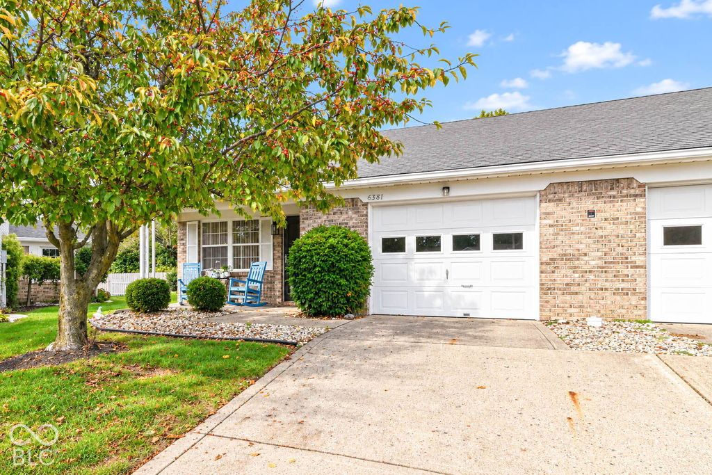 6381 Village Oak Court, Indianapolis, IN 46236