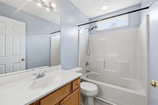 236 Woodbrook Place, Lexington, KY 40511