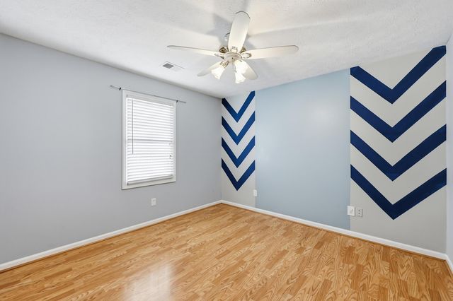 236 Woodbrook Place, Lexington, KY 40511