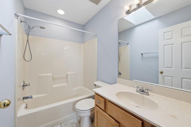 236 Woodbrook Place, Lexington, KY 40511