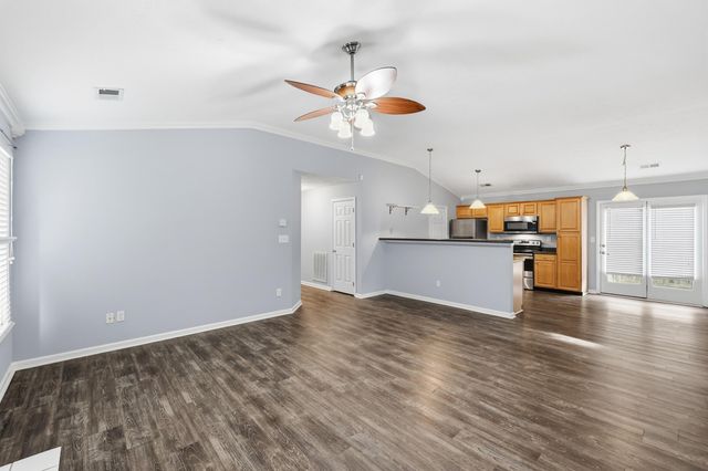 236 Woodbrook Place, Lexington, KY 40511