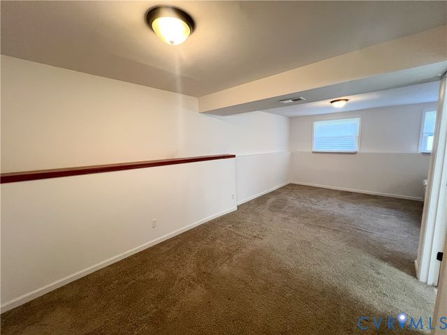 5806 Winterleaf Dr, Chesterfield, VA 23234
