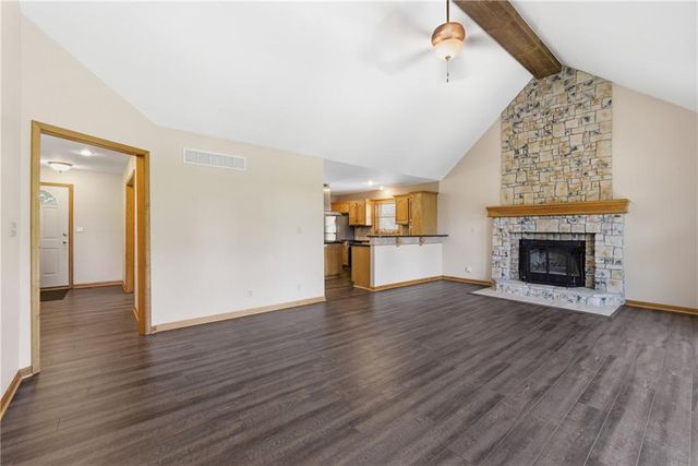 15220 Terra Pulchra Drive, Smithville, MO 64089