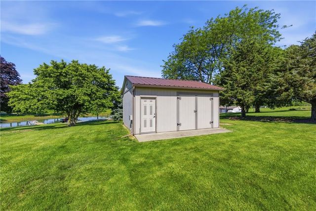 15220 Terra Pulchra Drive, Smithville, MO 64089