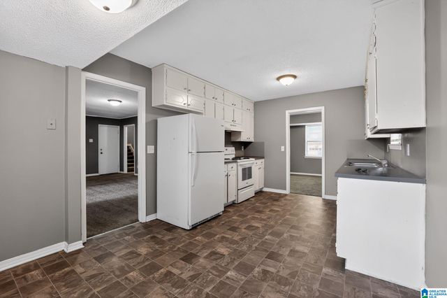 3044 CARLETON ROAD, Birmingham, AL 35215