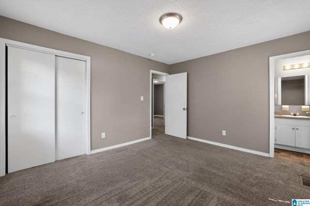 3044 CARLETON ROAD, Birmingham, AL 35215