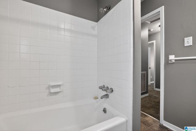 3044 CARLETON ROAD, Birmingham, AL 35215