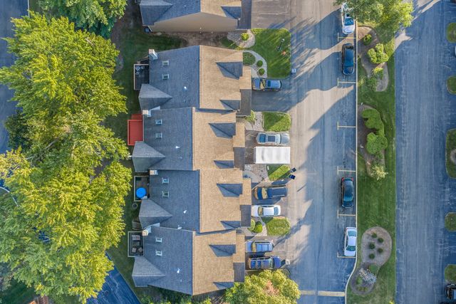 955 Ascot Drive, Elgin, IL 60123